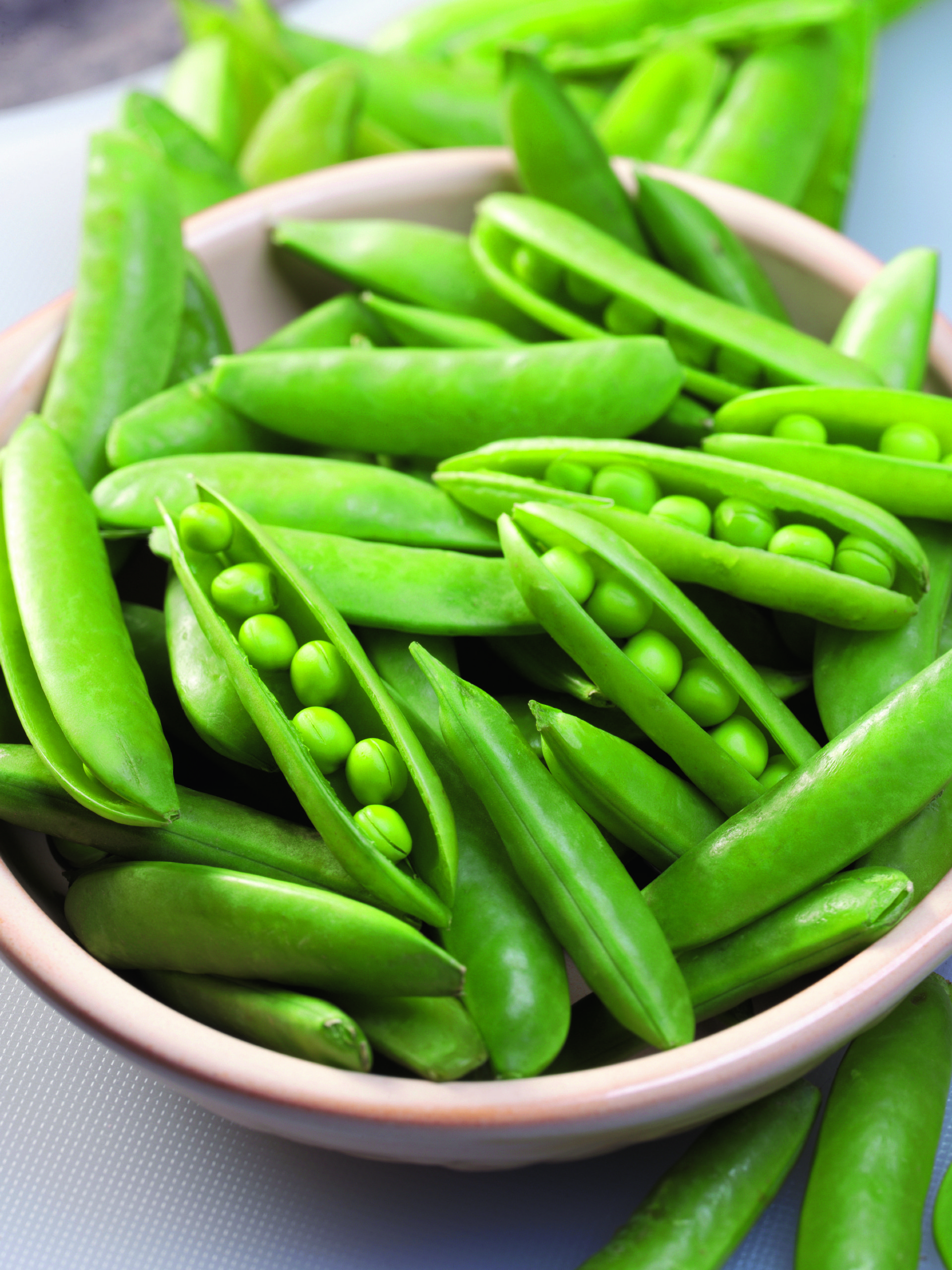 English peas. Горох на английском. English peas. English peas. Зеленый горошек украшение в блюде.